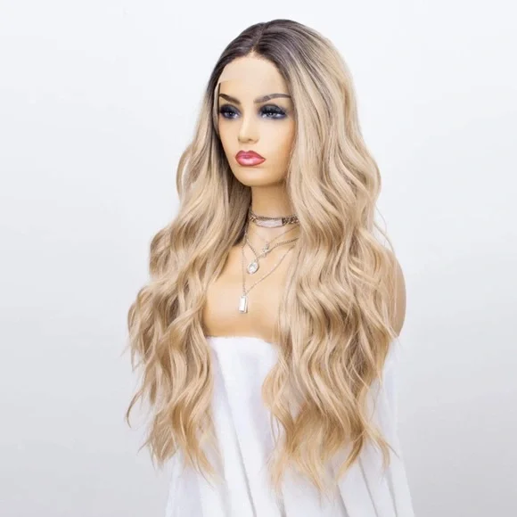 22” BLONDE OMBRÉ WAVYLACE FRONT WIG*NEW*